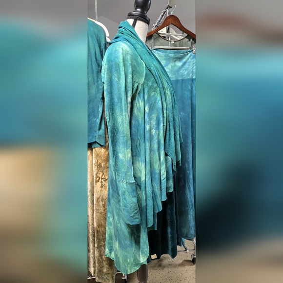 Sinew Moon Strange Shadows Cardigan Malachite Hemp Bamboo Stretch - Picture 2 of 7